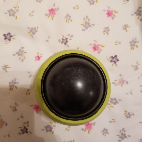 Muscle Rolling Ball - Picture 3 of 4